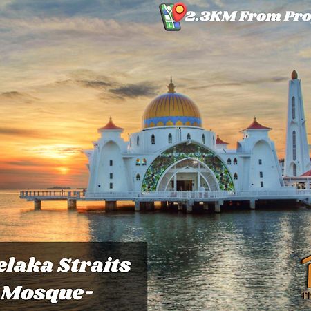 Attic Home Melaka Silverscape Residence & Jonker Екстер'єр фото