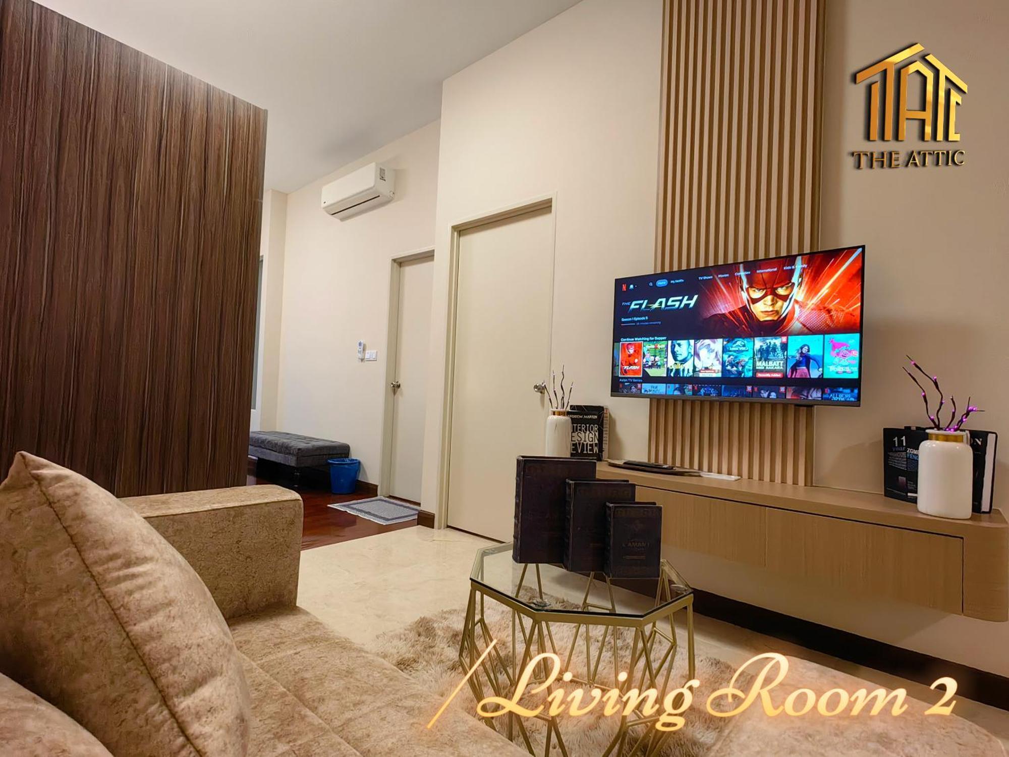 Attic Home Melaka Silverscape Residence & Jonker Екстер'єр фото